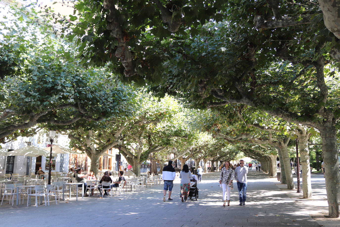 Fotos: El último fin de semana del verano se despide con sol y paseos