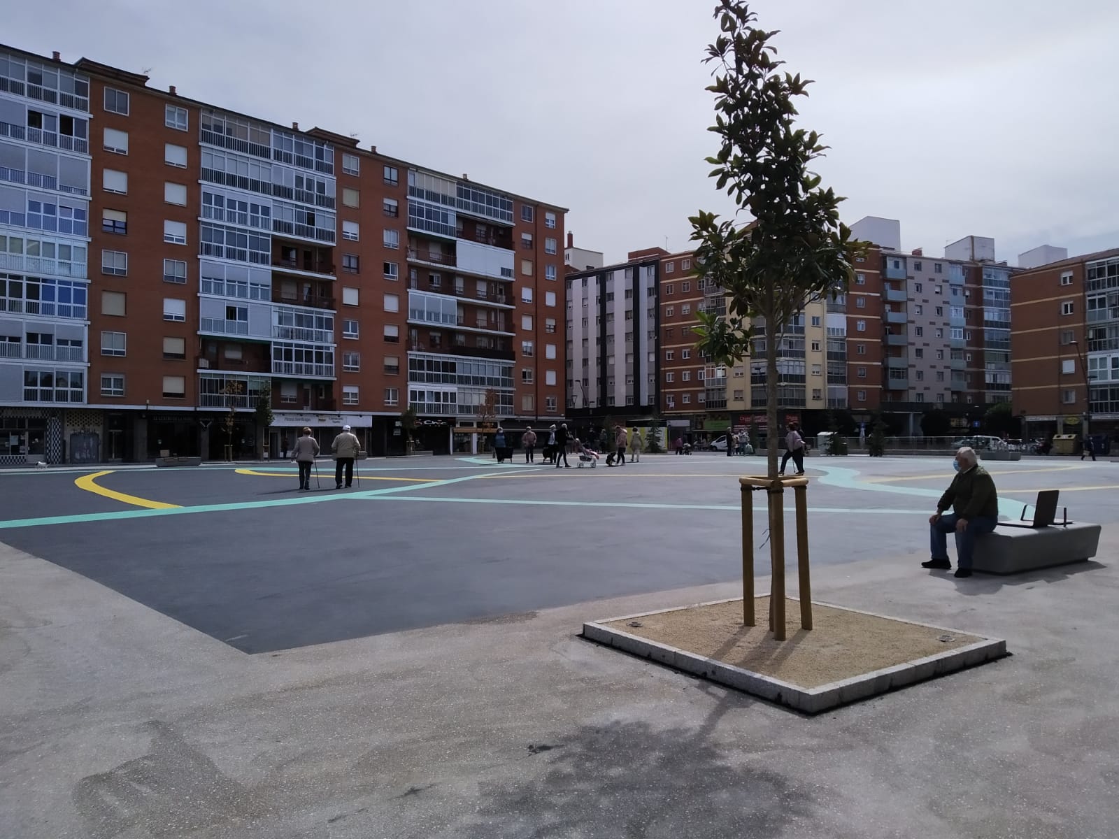 Fotos: La Plaza de Santiago luce nueva imagen