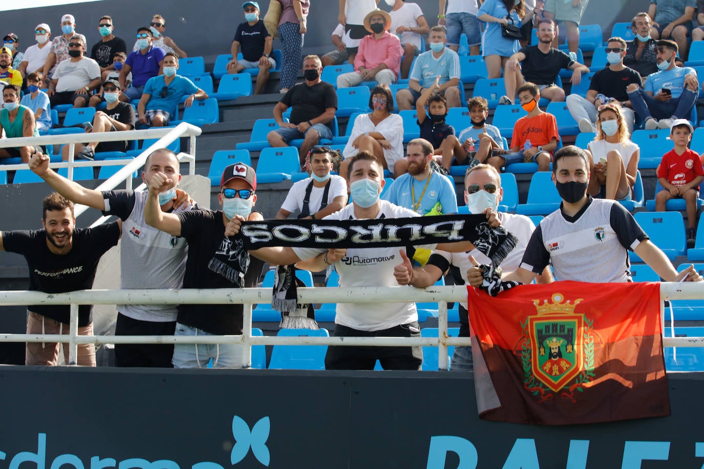 Fotos: El encuentro del Burgos frente al Ibiza en imágenes