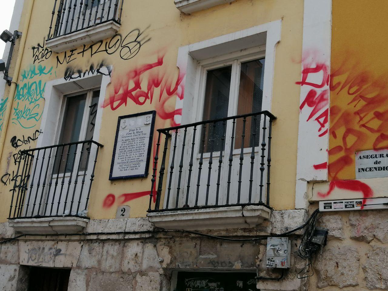 Fotos: Los grafitis inundan la ciudad de Burgos