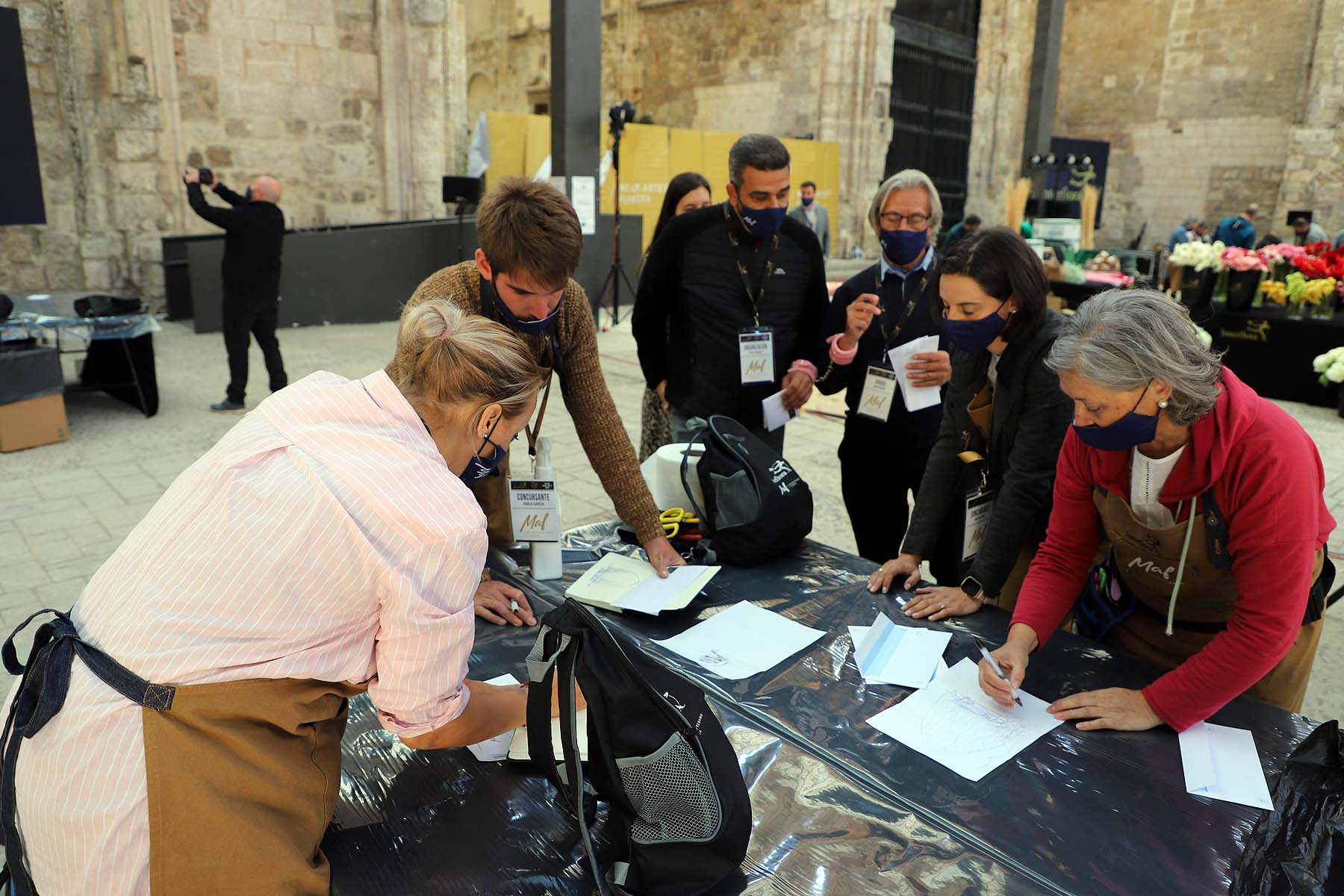 Fotos: En busca del mejor artesano florista de España