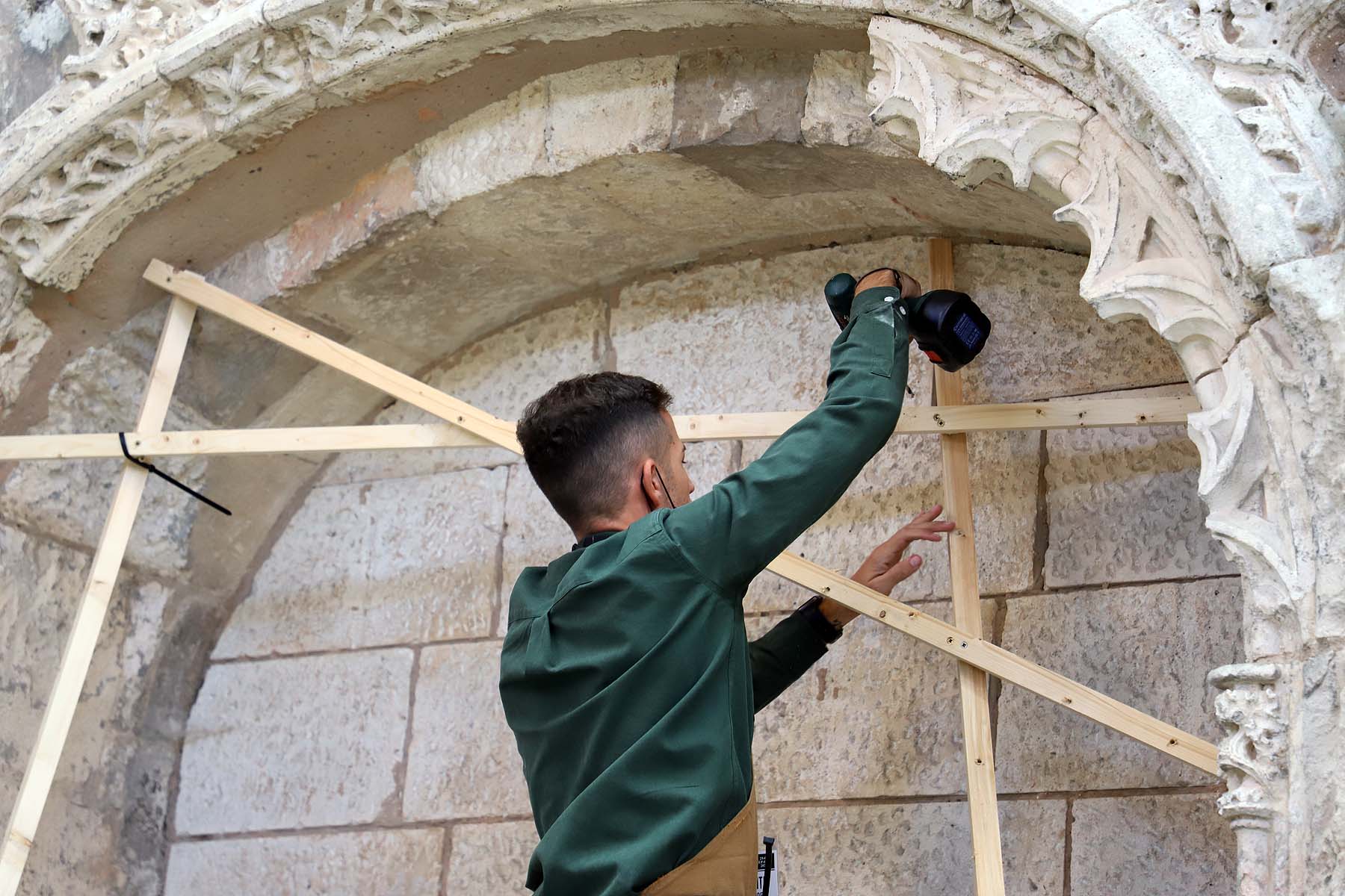 Fotos: En busca del mejor artesano florista de España