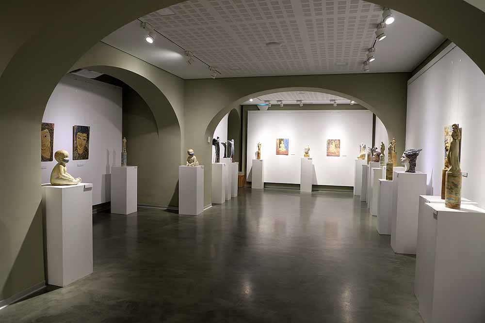 Fotos: Exposición de cerámicas de Raquel Condado y José Luis Ramos