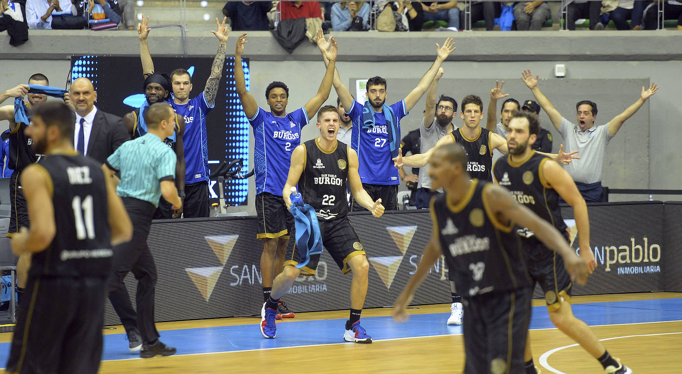 Los burgaleses se estrenan en la Champions League con un sufrido triunfo.