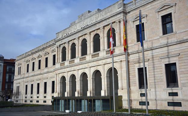 Le piden ocho años de cárcel por apuñalar a un varón en el piso de su exmujer en Burgos