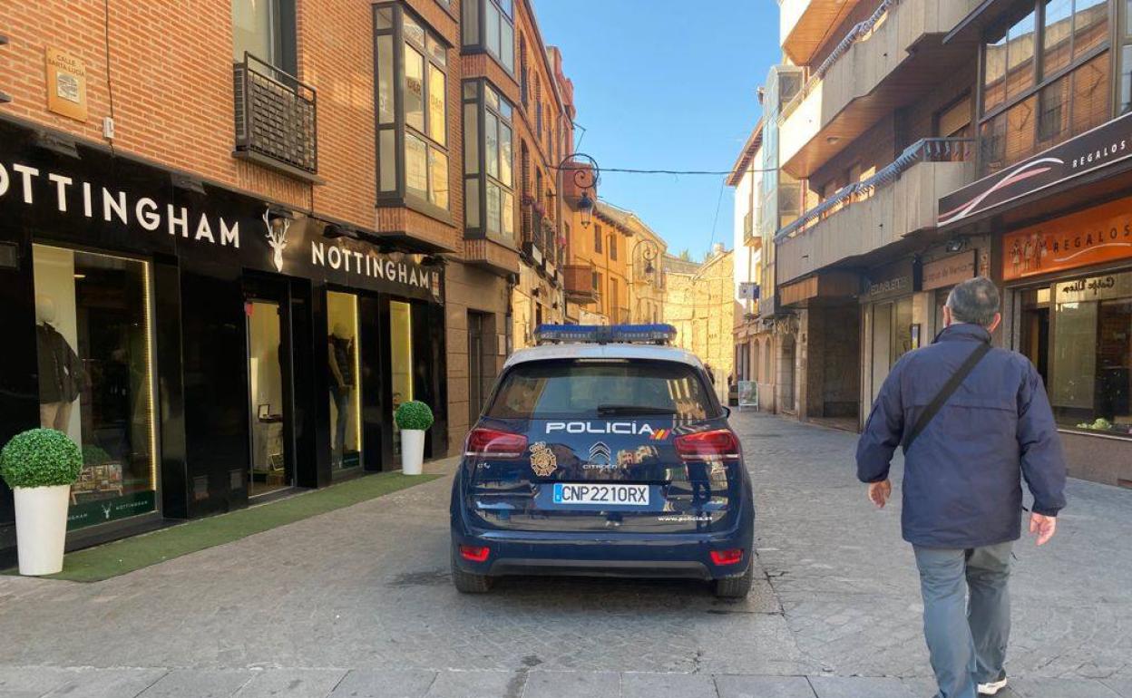 El hurto se ha producido en la calle Santa Lucía de Aranda de Duero.