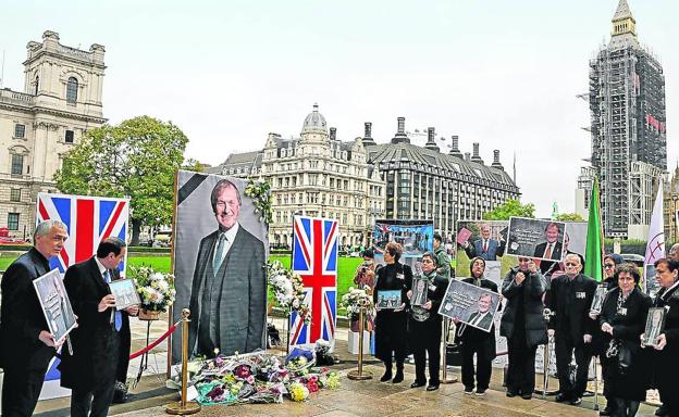 Homenaje al diputado 'tory' David Amess, asesinado el pasado viernes.