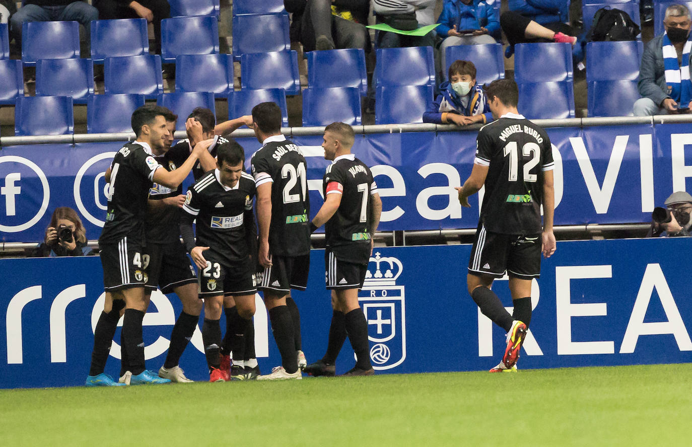 Los de Calero sacan su faceta goleadora en Asturias.