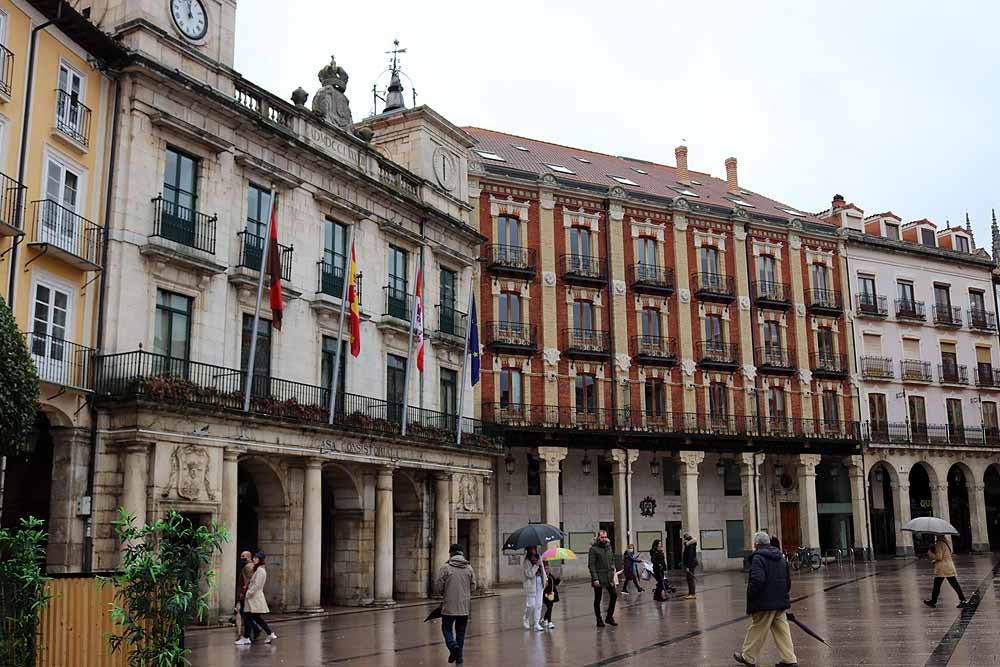 Fotos: Burgos se despide octubre con lluvia