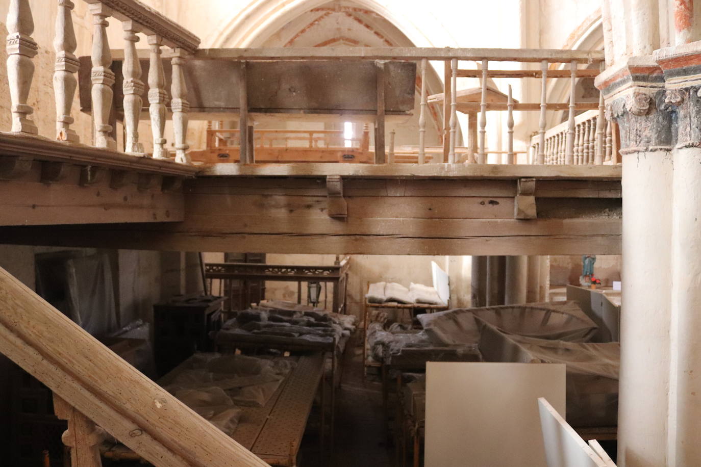 Fotos: Un mes para conseguir los 20.000 euros que revivan la iglesia de Villamorón