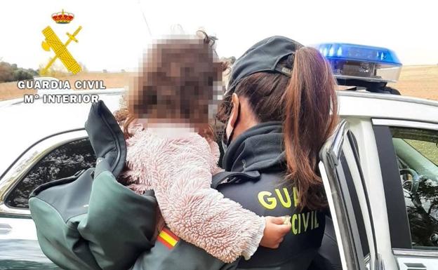 Localizan a una niña de dos años que desapareció de su domicilio en Villalmanzo