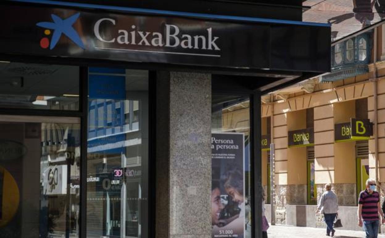 CaixaBank y Bankia arrancan este viernes el proceso de unificación de sus sistemas informáticos