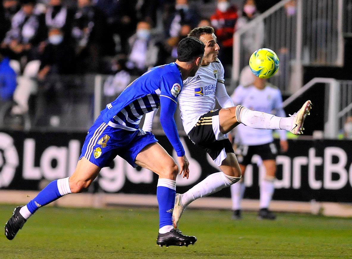 Fotos: El Burgos CF se hace con un nuevo derbi