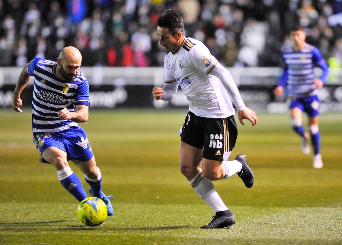 Fotos: El Burgos CF se hace con un nuevo derbi