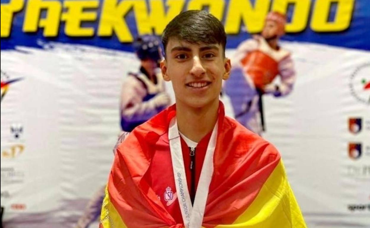 Mikel Fernández, plata en el Europeo de Taekwondo 