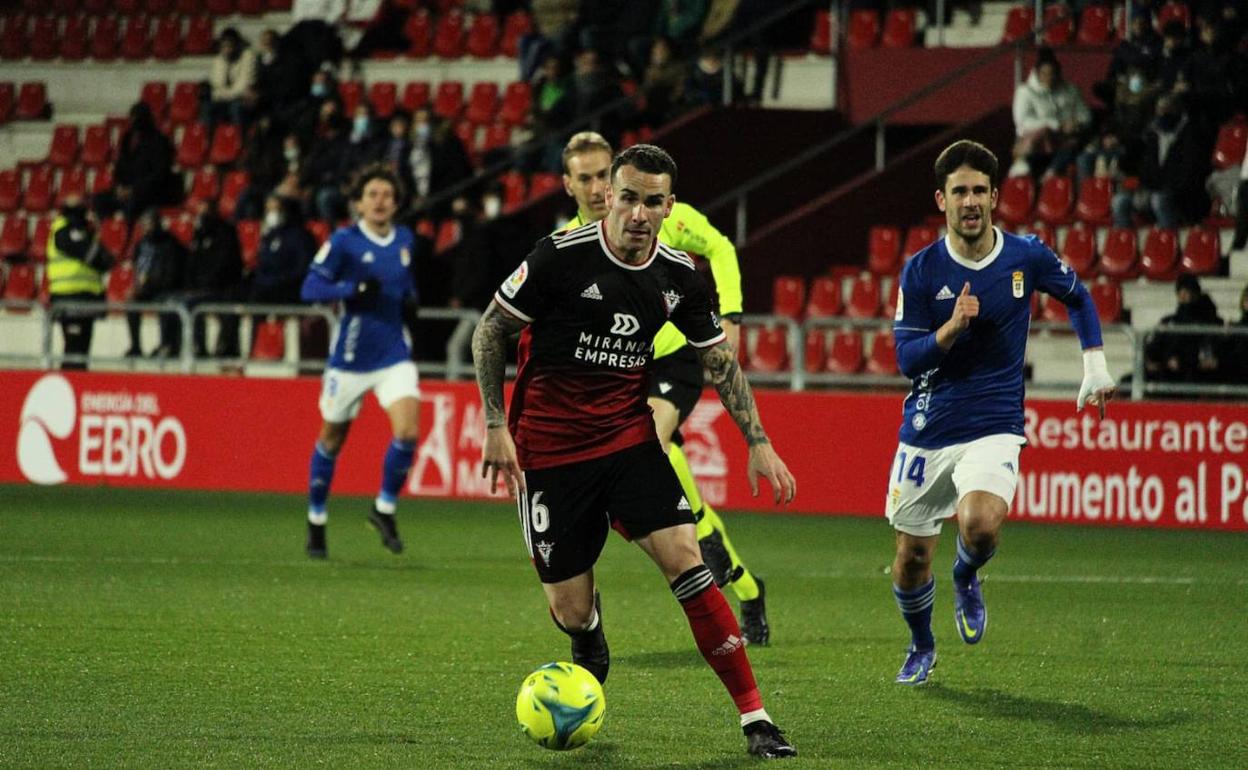 El Mirandés empata con el Oviedo en Anduva.