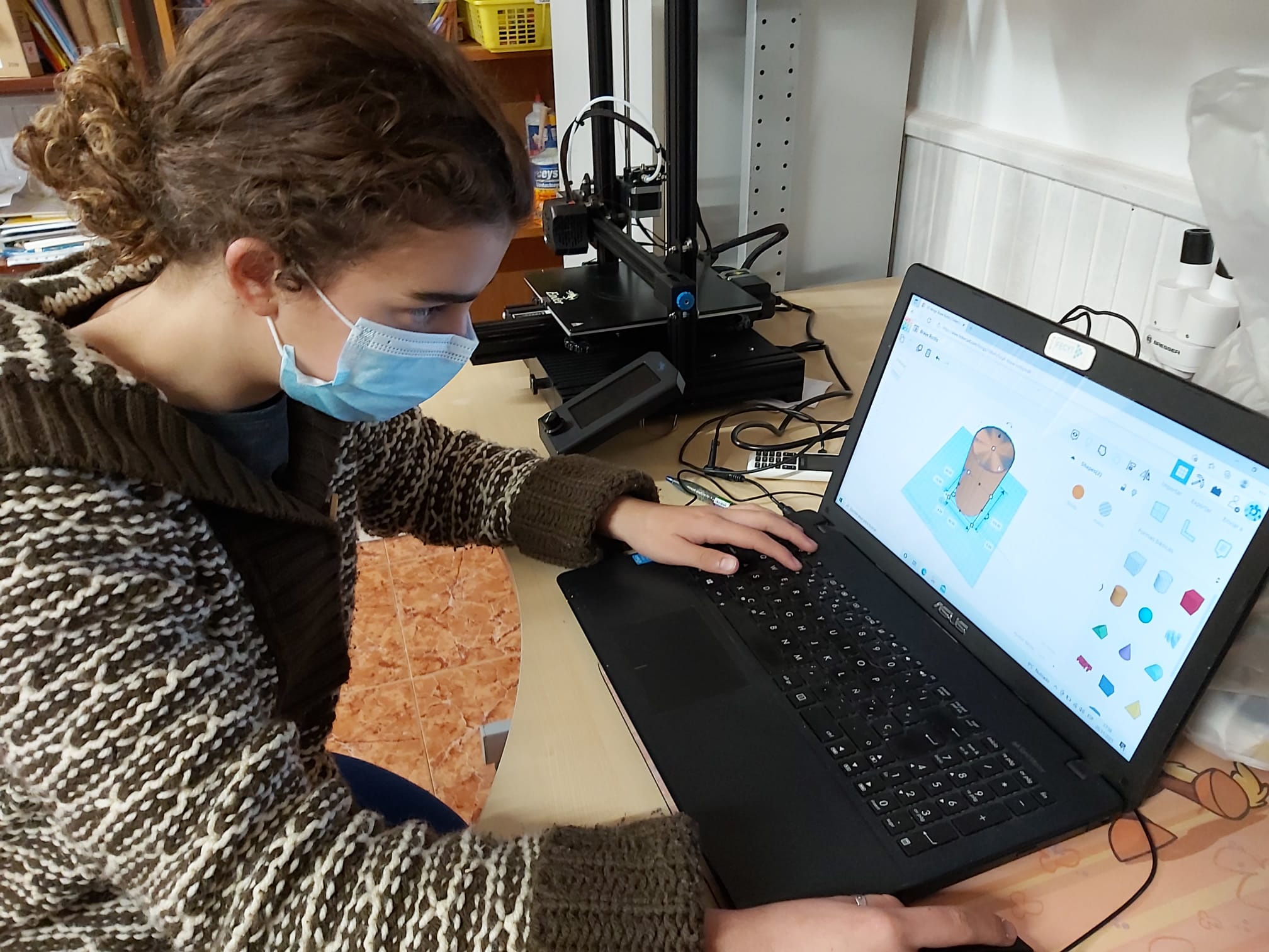 Fotos: Espiciencia engancha a la ciencia y la tecnología a los niños de Las Merindades