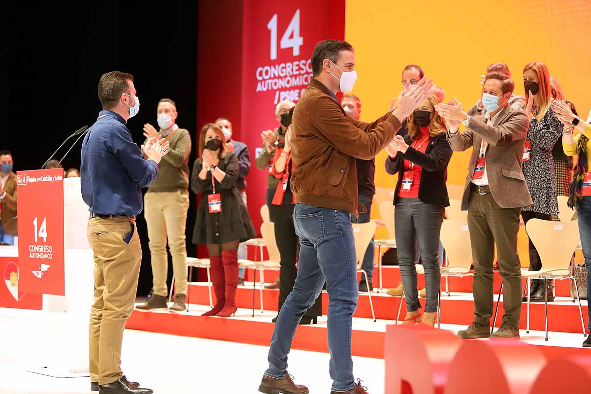 Luis Tudanca y Pedro Sánchez en el Congreso Autonómico del PSOE de Castilla y León. 