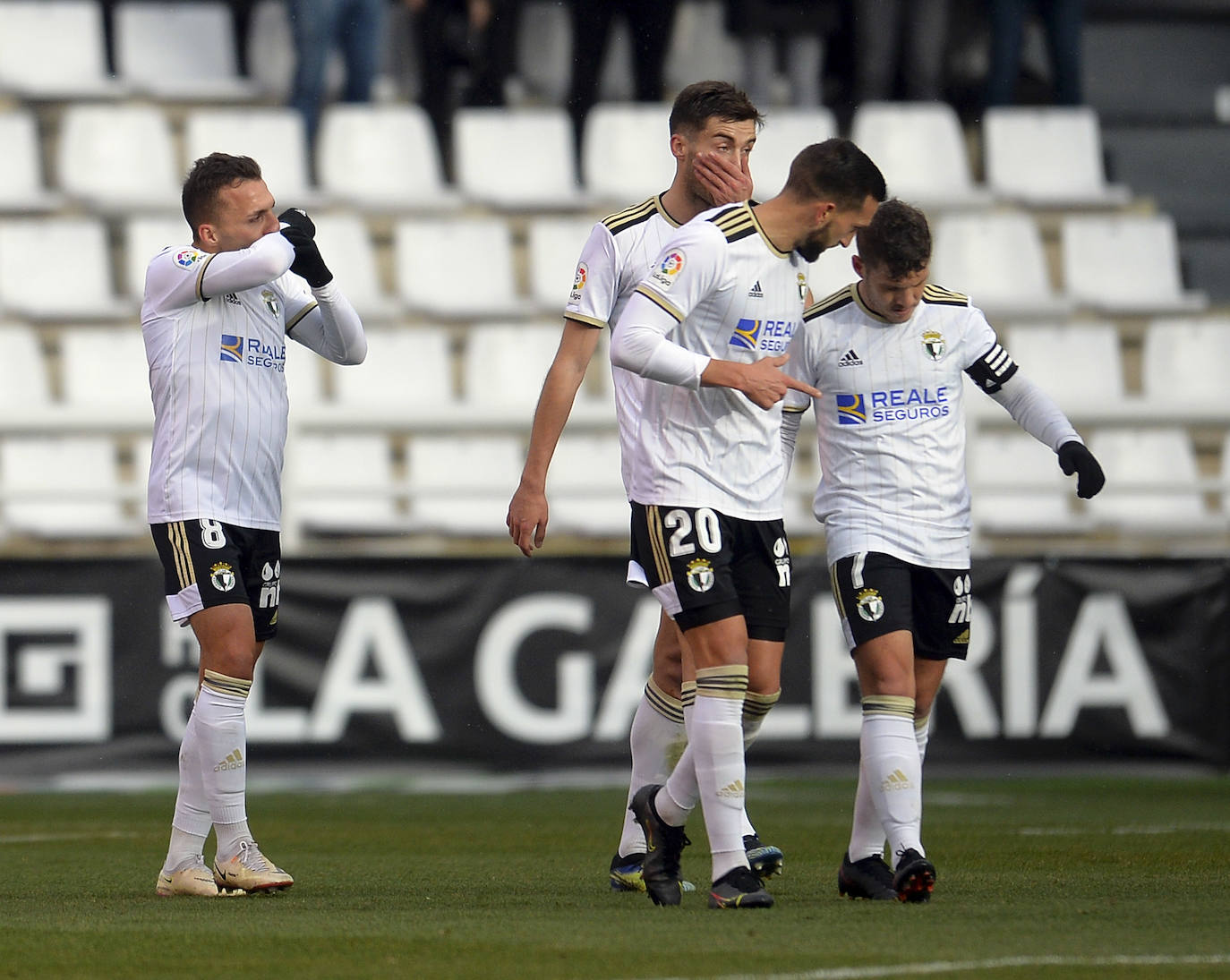 Victoria del Burgos CF ante el Málaga en El Plantío.