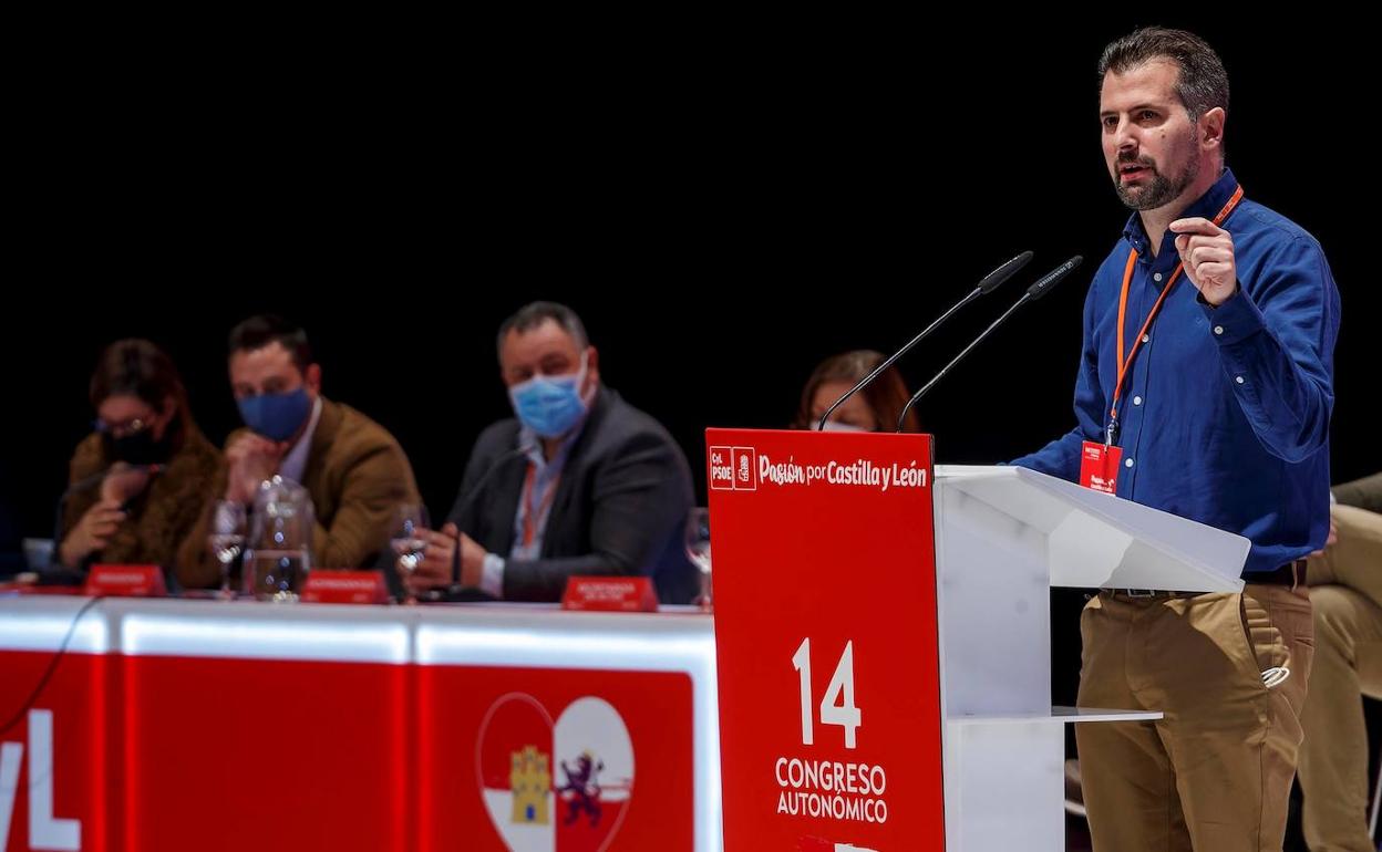 Luis Tudanca, durante su intervención en el congreso socialista este sábado. 