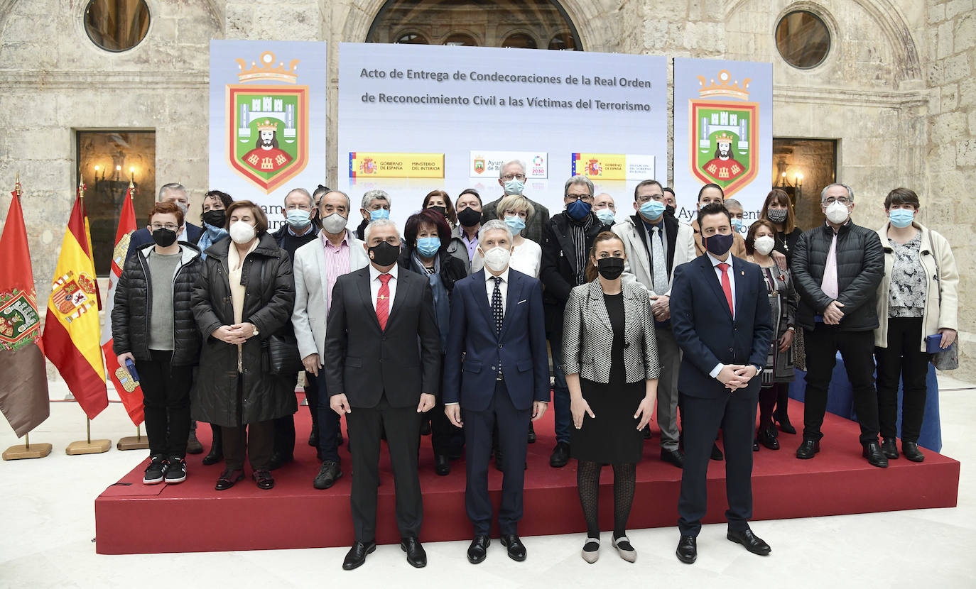 Fotos: Acto entrega de condecoraciones de la Real Orden de Reconocimiento Civil a las Víctimas del Terrorismo