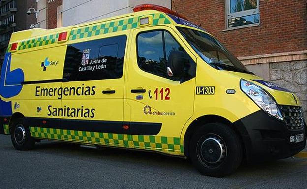 Ambulancia de la Junta de Castilla y León.