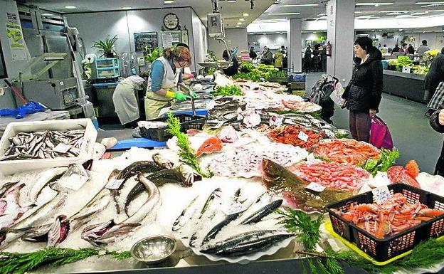 Aprenda a distinguir el pescado fresco y cómo conservarlo