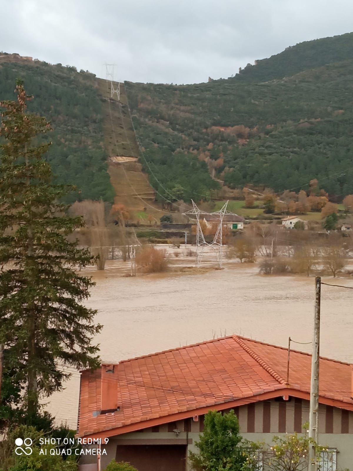 Los ríos del norte de la provincia se desbordan tras las últimas nevadas y lluvias.