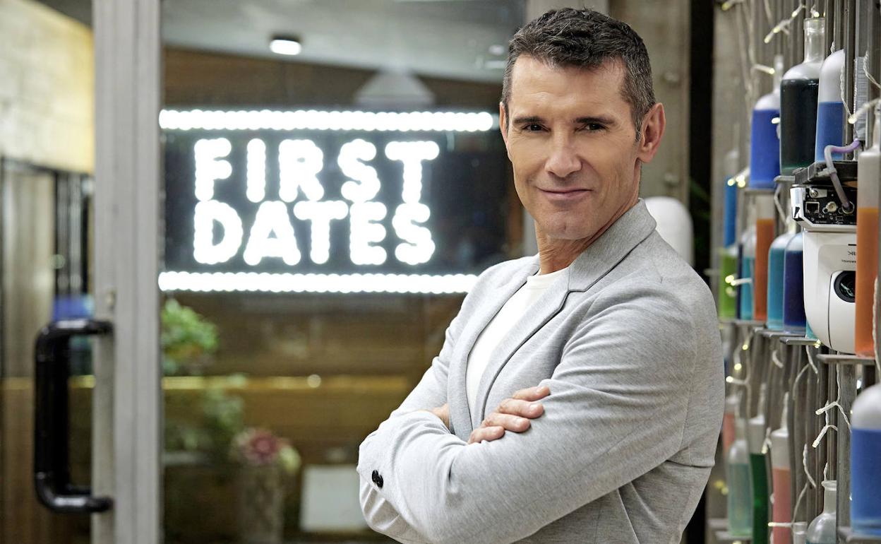 Jesús Vázquez, en una imagen promocional de 'First dates café'.