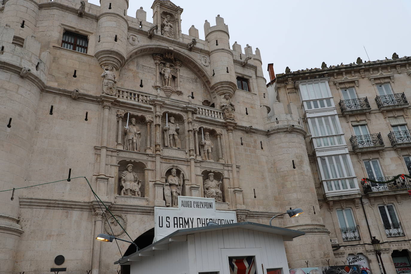 Fotos: Burgos recrea los pasos fronterizos del Berlín dividido