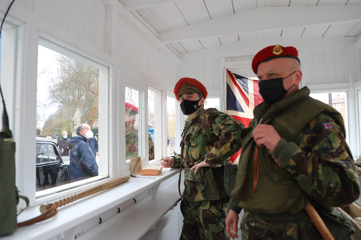 Fotos: Burgos recrea los pasos fronterizos del Berlín dividido