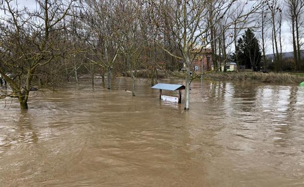 La Junta promete estar «al lado» de los afectados por las inundaciones de Burgos