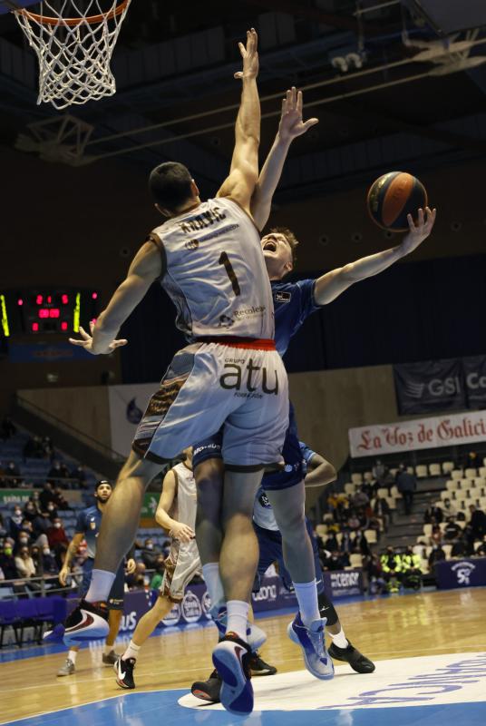 Los gallegos se imponen a los de Maldonado en un partido igualado.