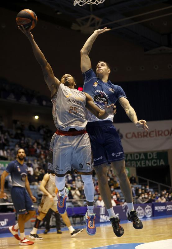 Los gallegos se imponen a los de Maldonado en un partido igualado.