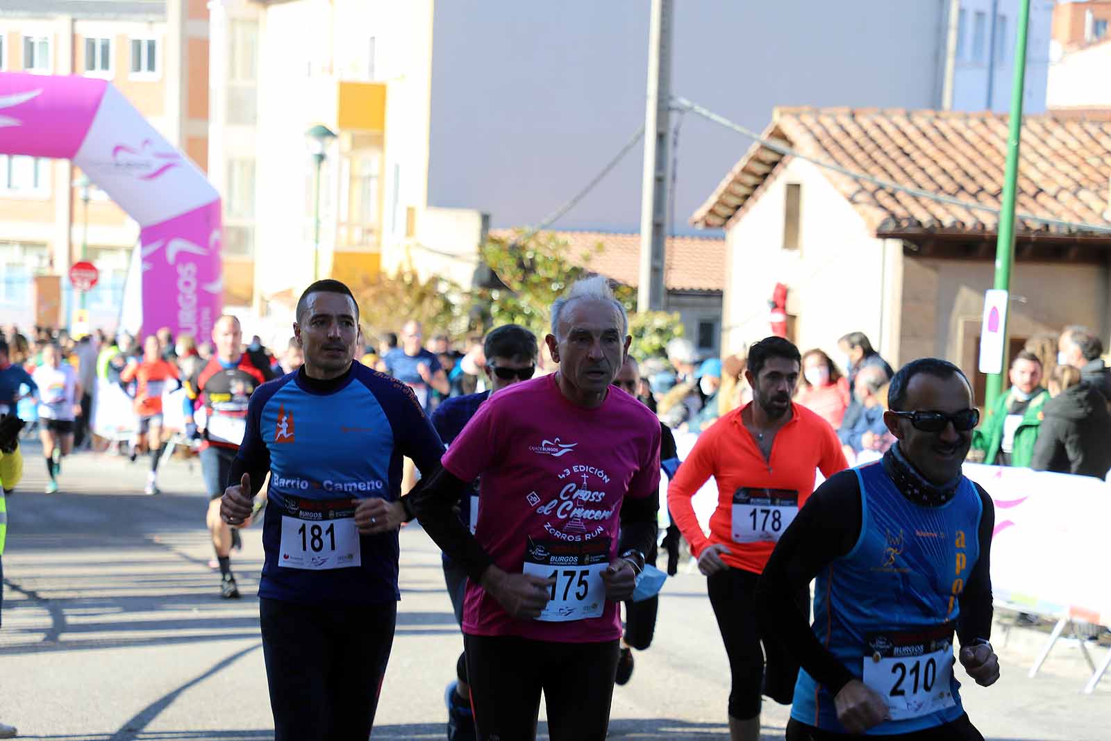 1.600 atletas disfrutan de la mítica prueba atlética en El Crucero.