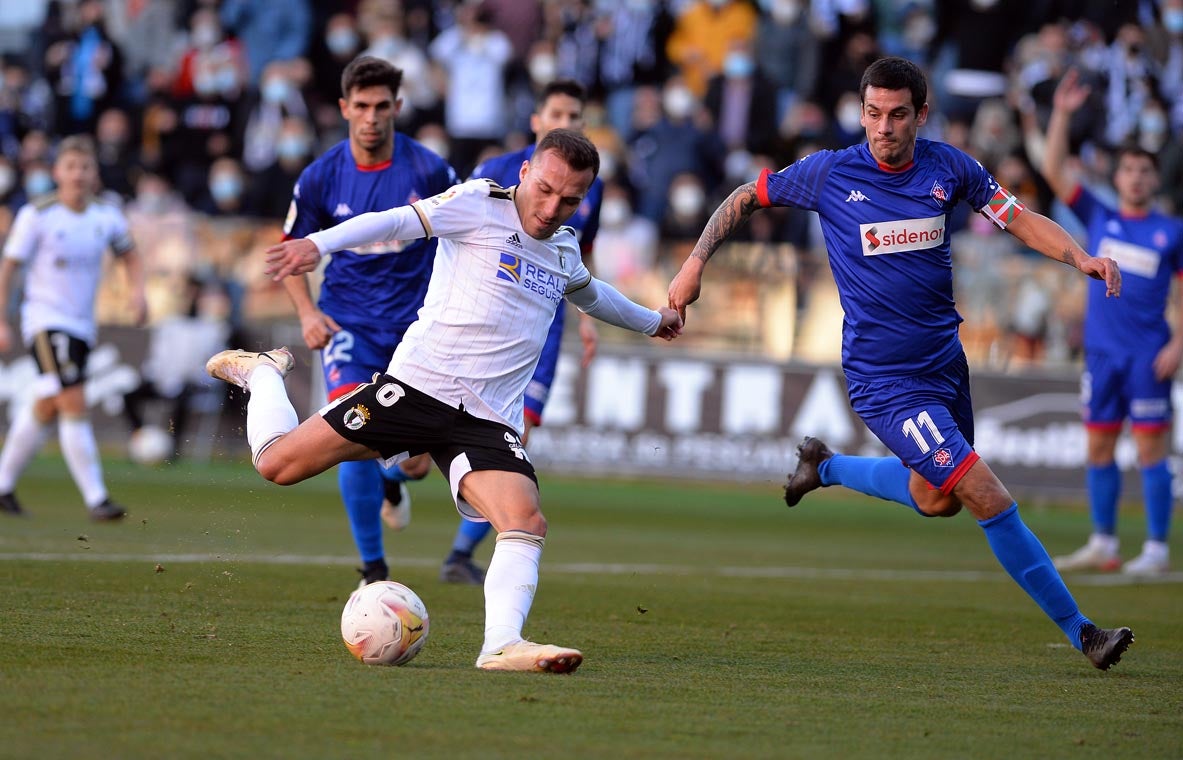 Fotos: El Burgos CF - SD Amorebieta, en imágenes