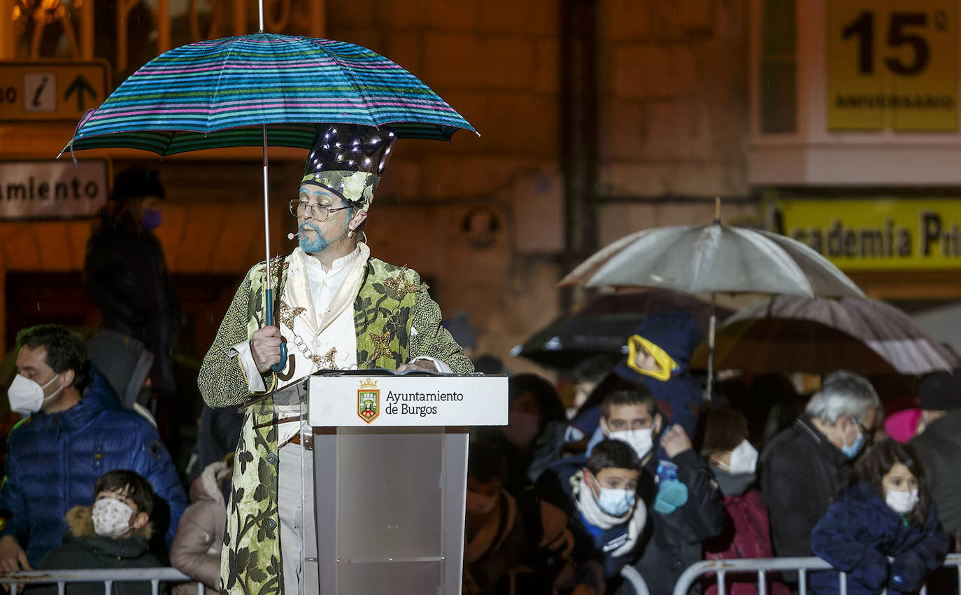 Fotos: Ilusión, frío y mascarillas para recibir a los Reyes Magos