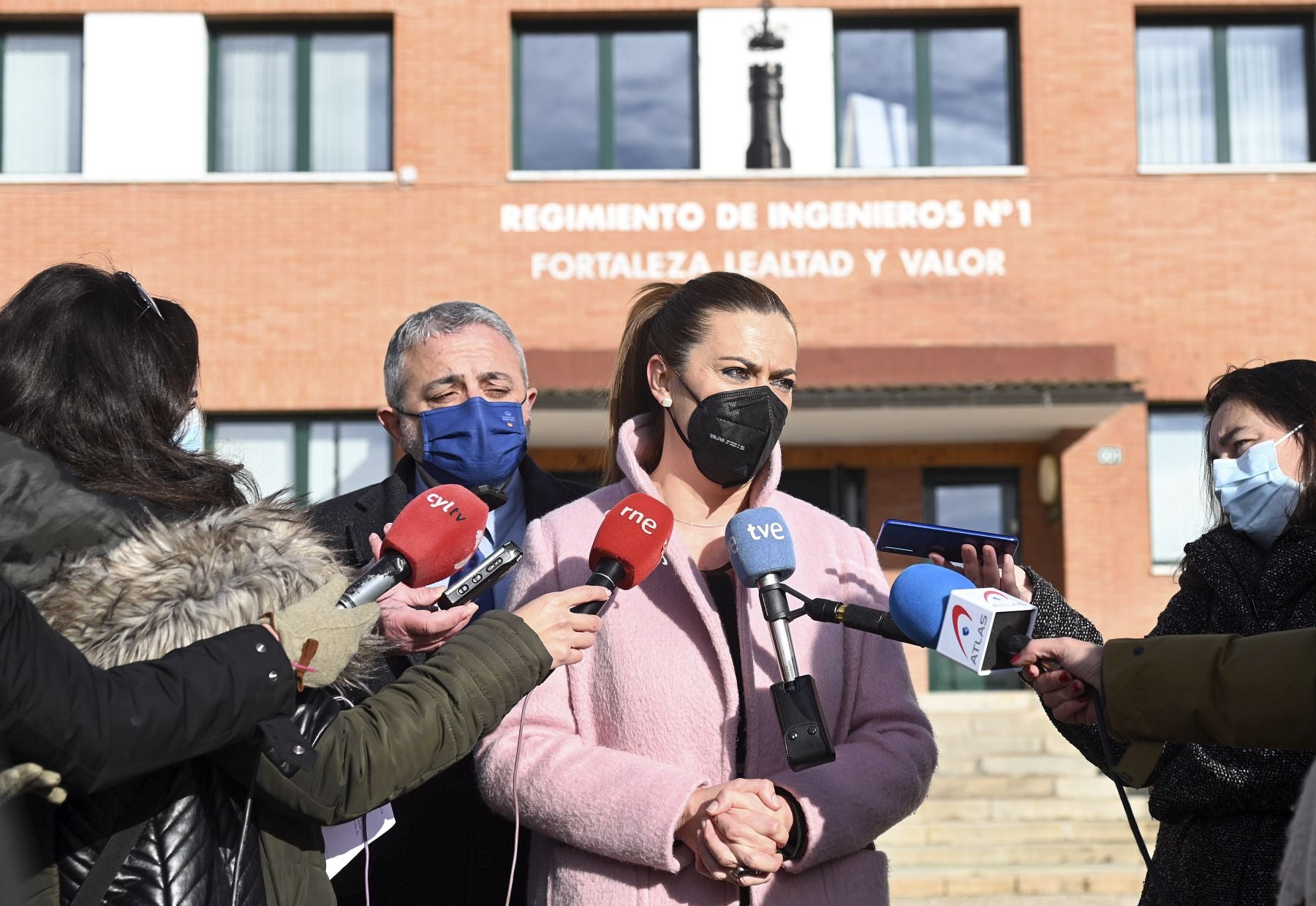 Fotos: Los rastreadores del Ejército siguen trabajando