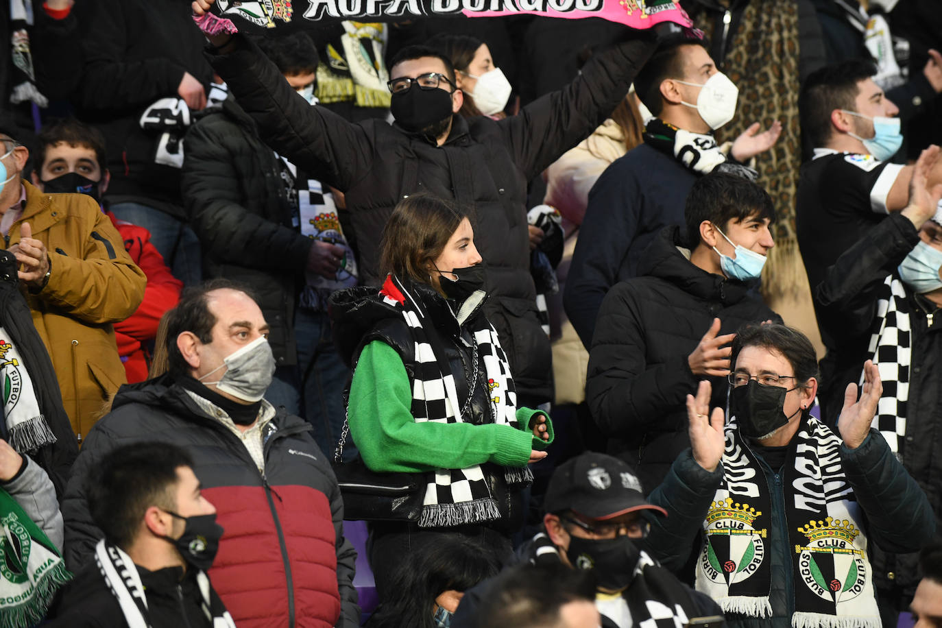 Centenares de aficionados del Burgos CF se hicieron notar en Valladolid.