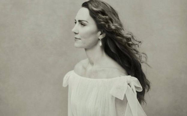 Una de las fotografías de Kate hechas por Paolo Roversi. 