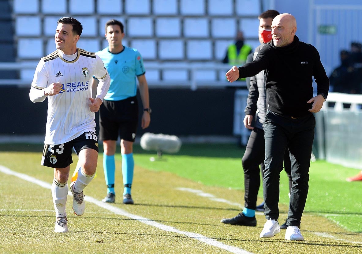 Fotos: El Burgos golea al Leganés