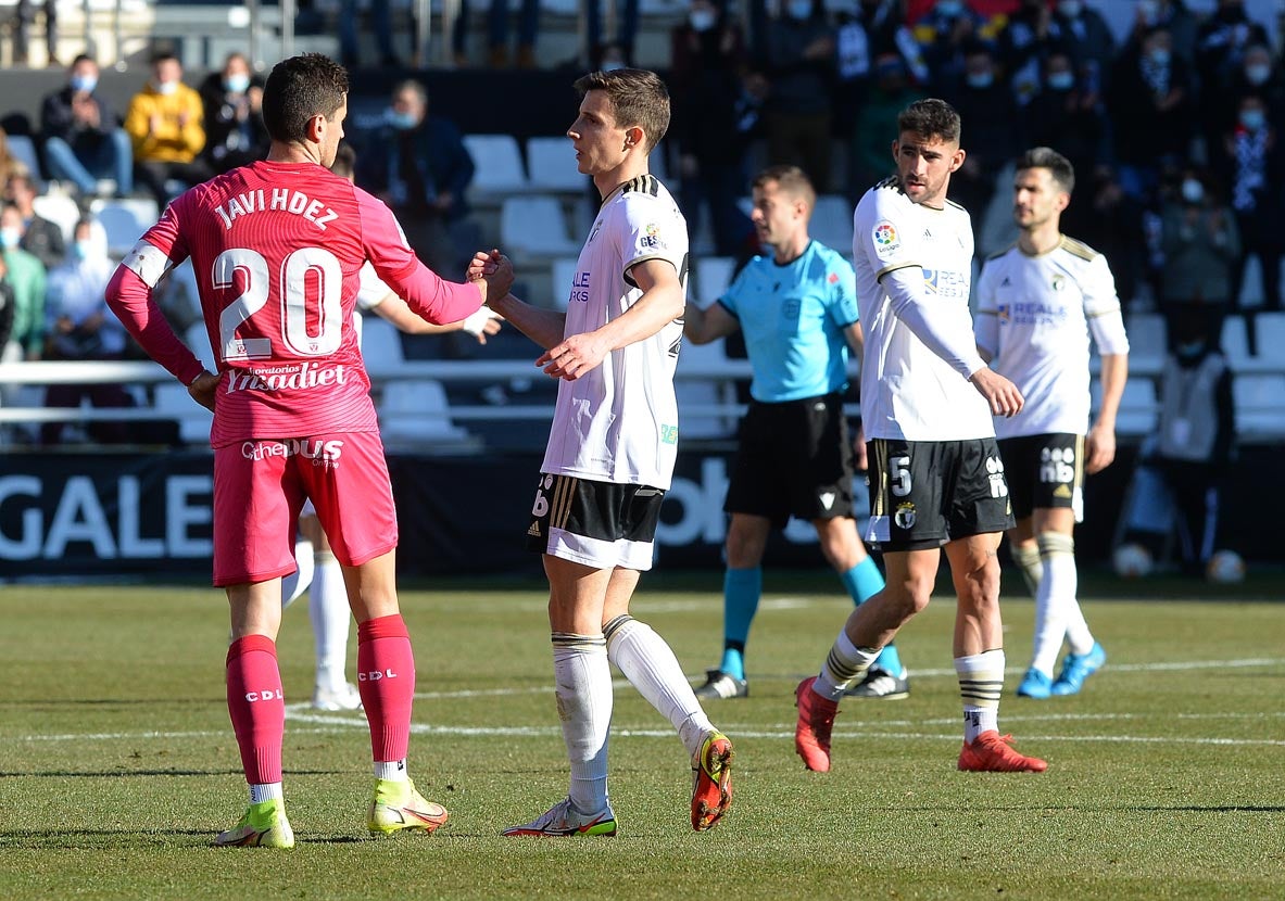 Fotos: El Burgos golea al Leganés