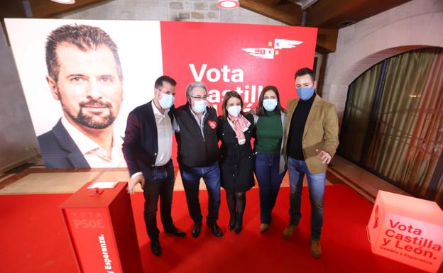 Galería. Imágenes del inicio de campaña del PSOE.