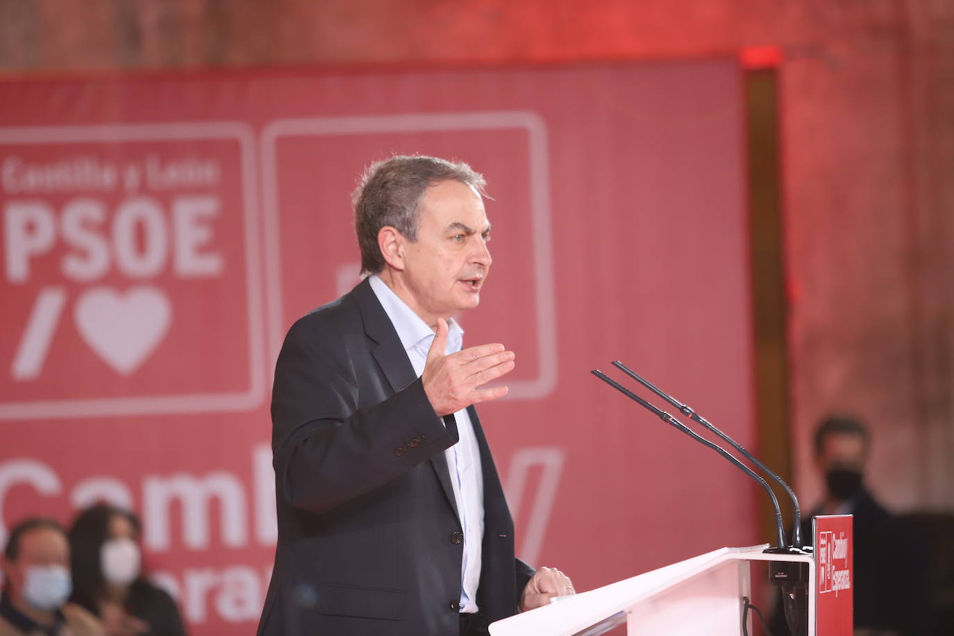 Pedro Sánchez y José Luis Rodríguez Zapatero apoyan a Tudanca en Burgos.