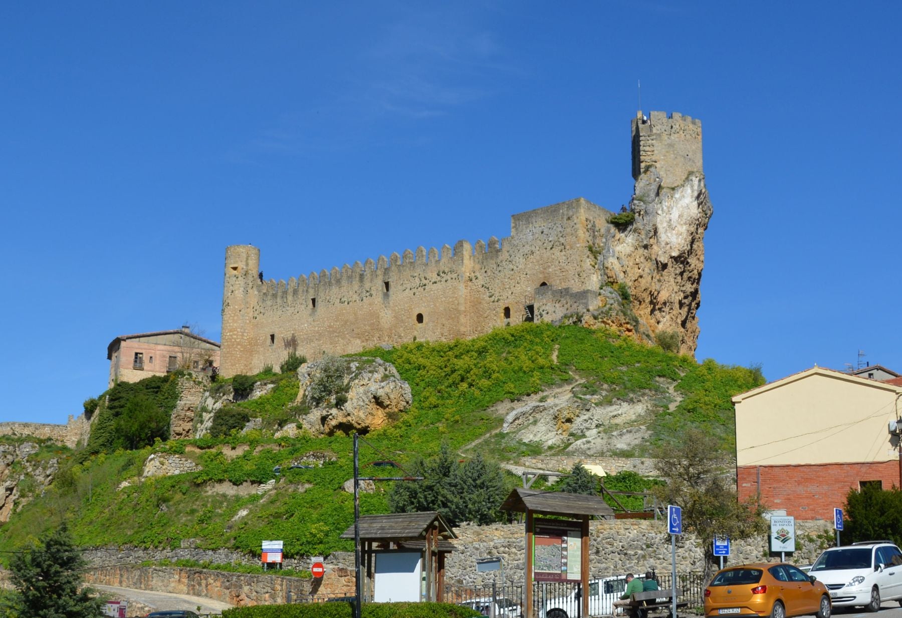 Castillo de los Duques de Frías.