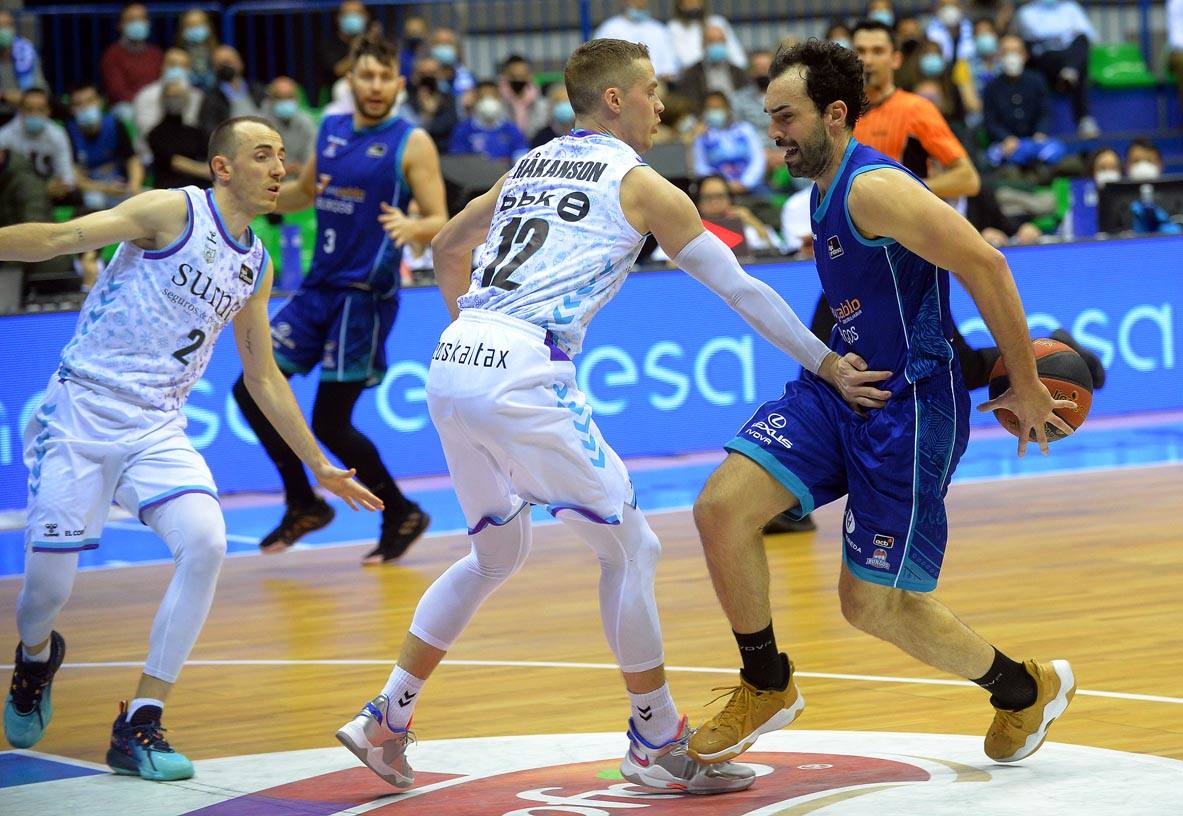 Fotos: El Hereda San Pablo Burgos gana un partido vital