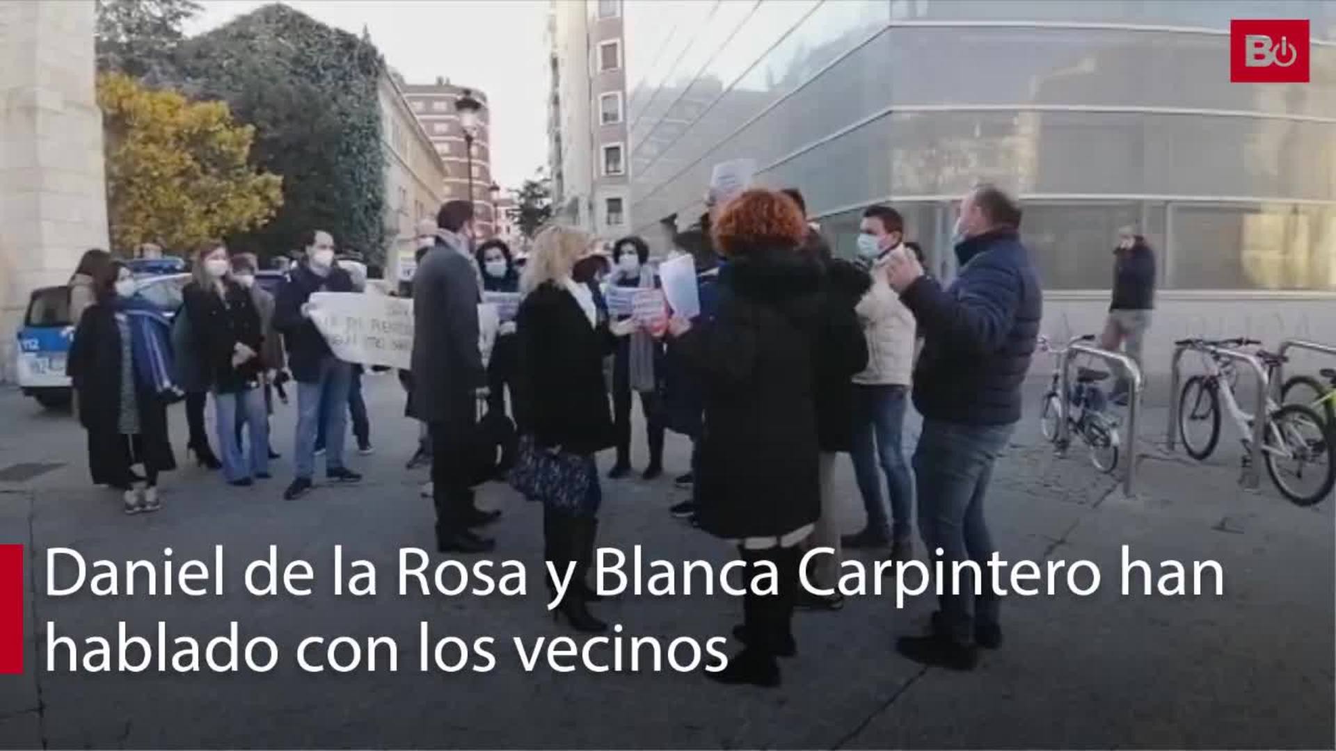 Protestas de los vecinos de Fuentecillas por la posible ubicación de las barracas en su barrio