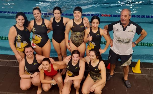 Equipo femenino del Waterpolo Castellae en Valladolid.