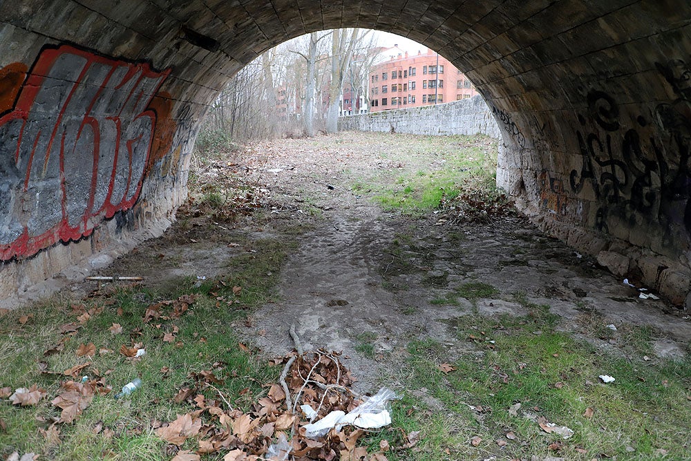 Fotos: El Puente Malatos está deteriorado y sufre vandalismo