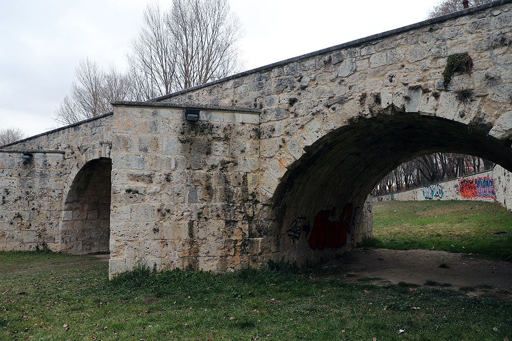 Fotos: El Puente Malatos está deteriorado y sufre vandalismo